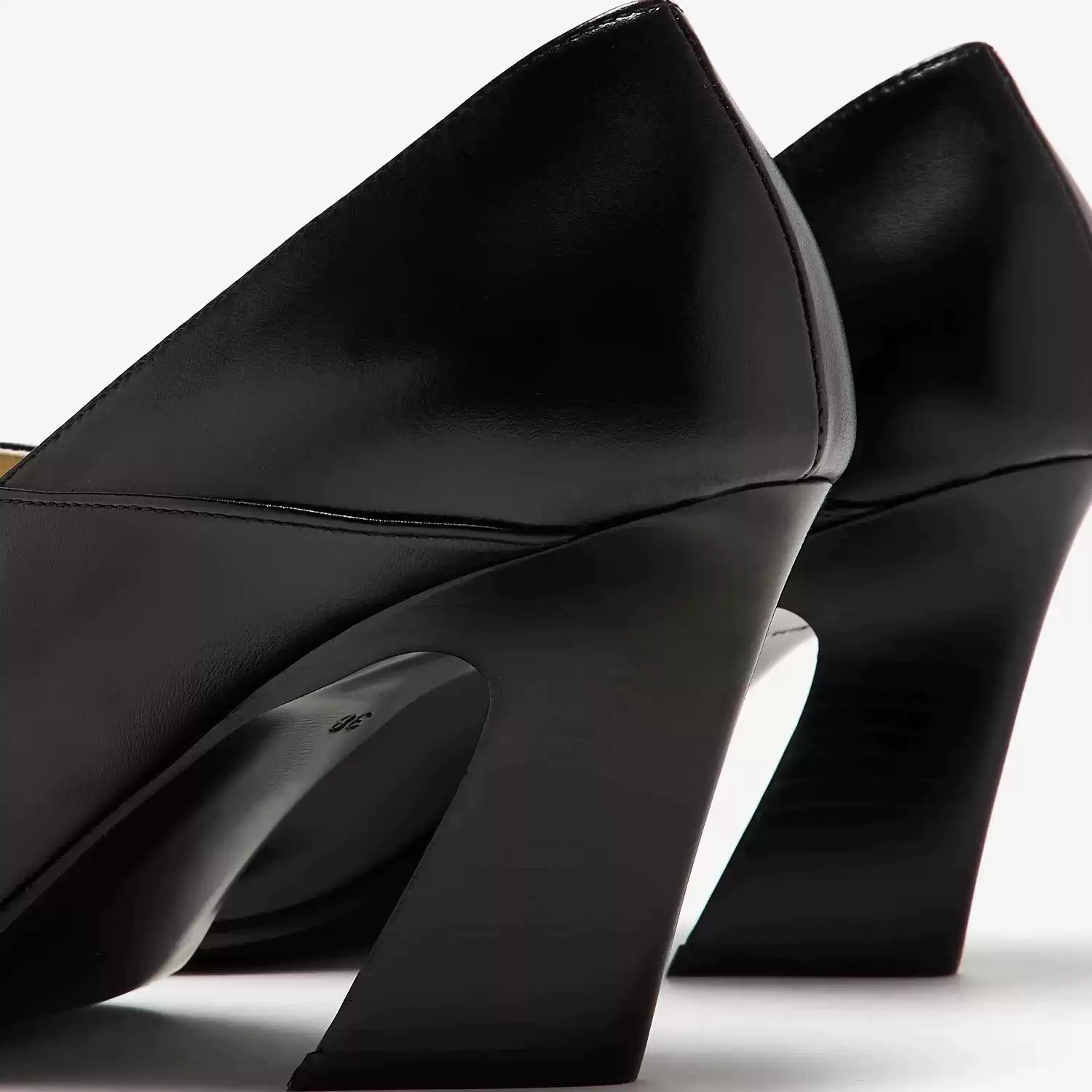 Women's Black Leather Square T - đánh giá và giá Women Formal Office Wear Shoes